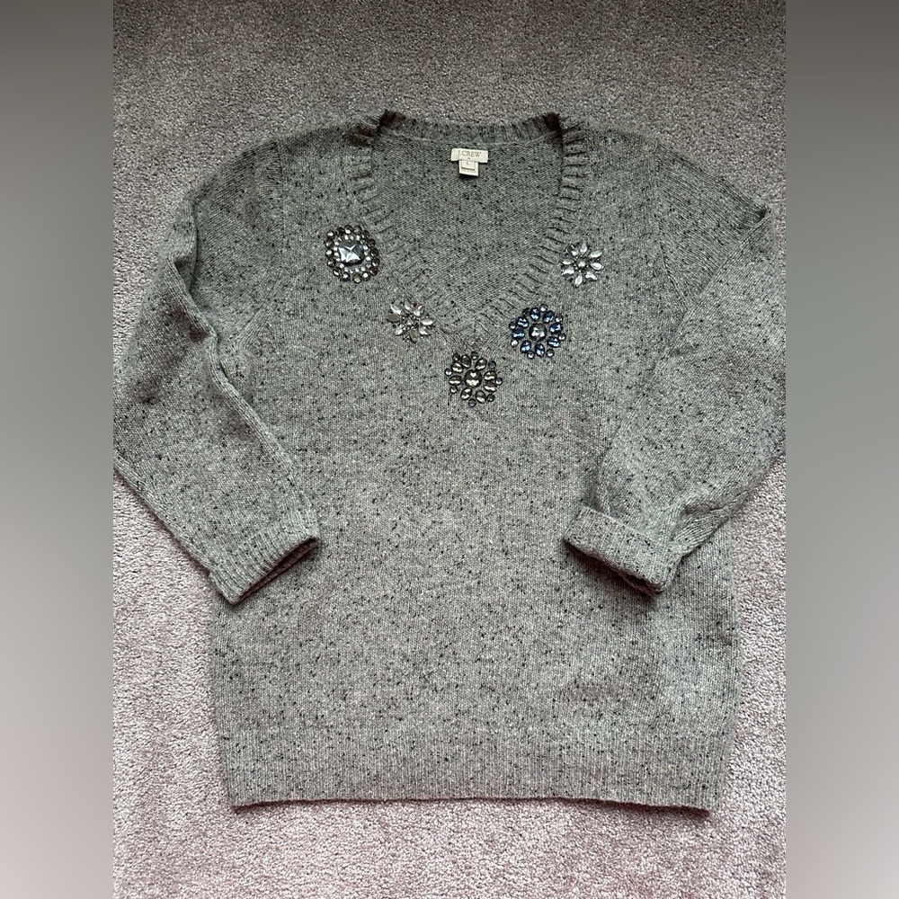 J. Crew wool holiday sweater rhinestone v neck NWOT sz. Women’s Large grey